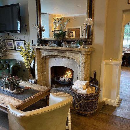 The Bedingfeld Arms Hotel Oxborough Exterior photo