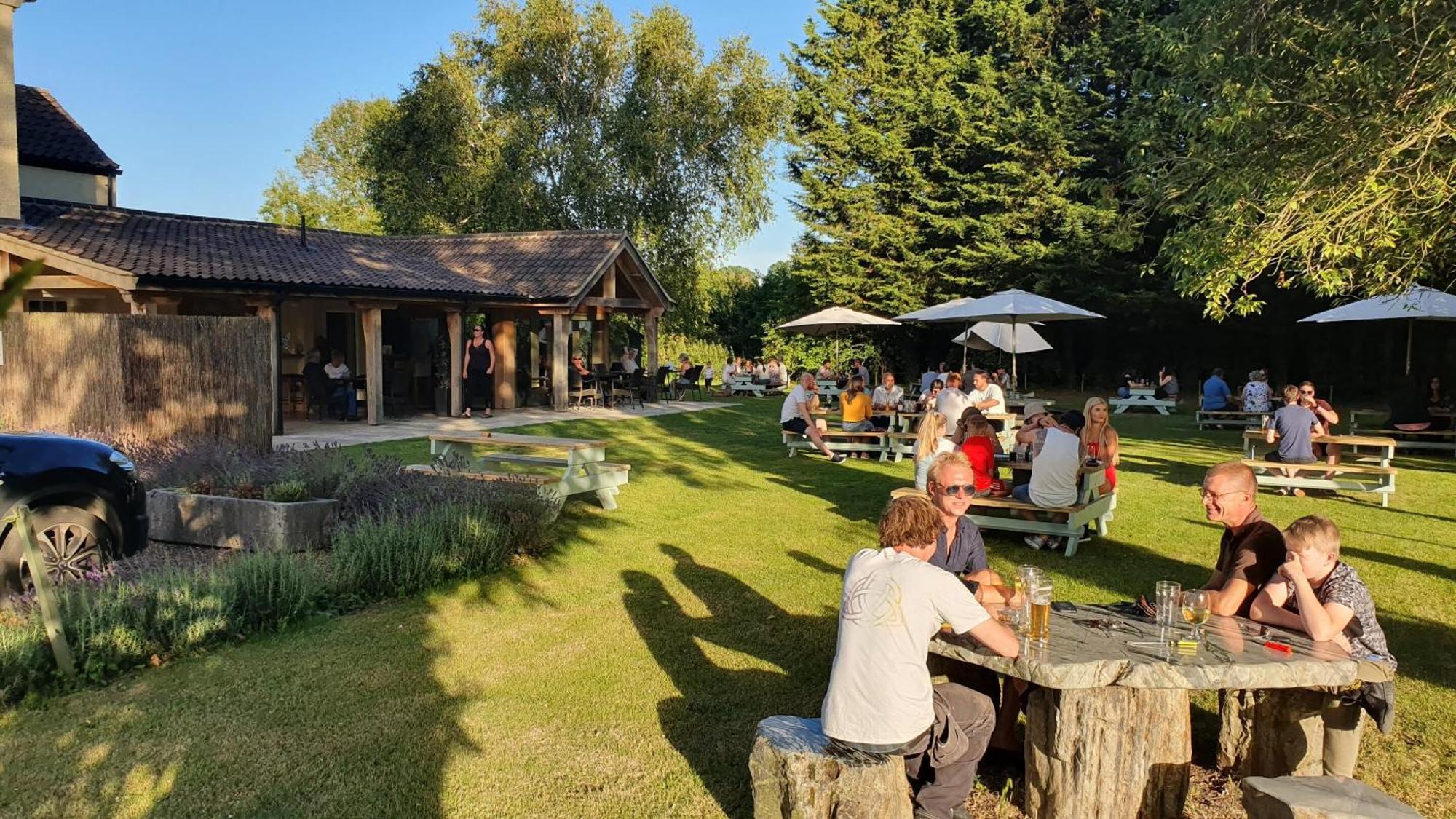 The Bedingfeld Arms Hotel Oxborough Exterior photo