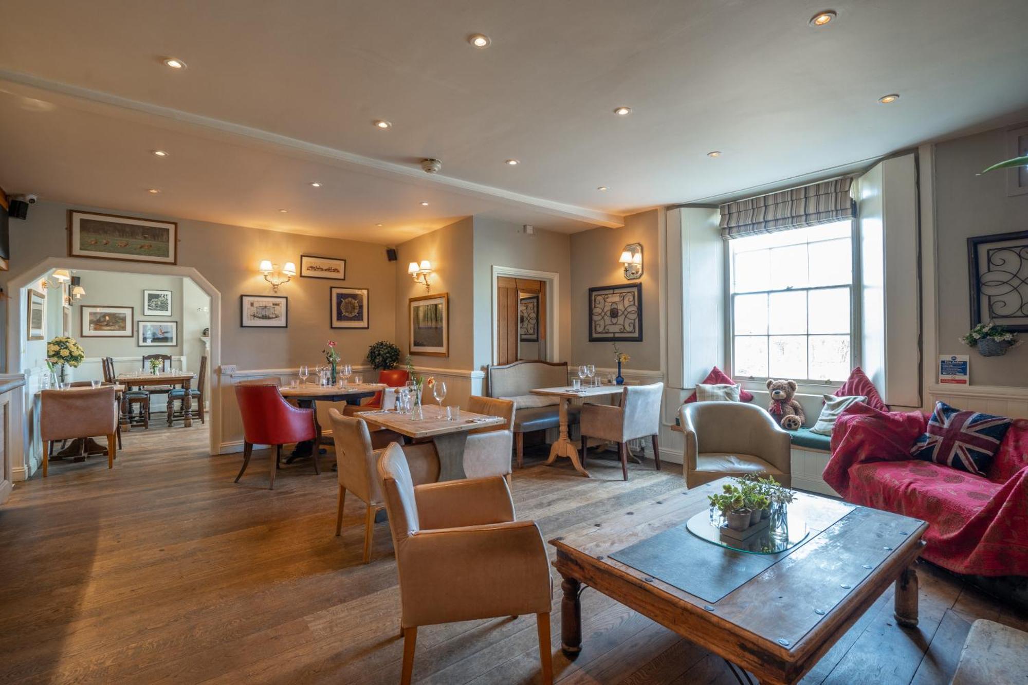 The Bedingfeld Arms Hotel Oxborough Exterior photo