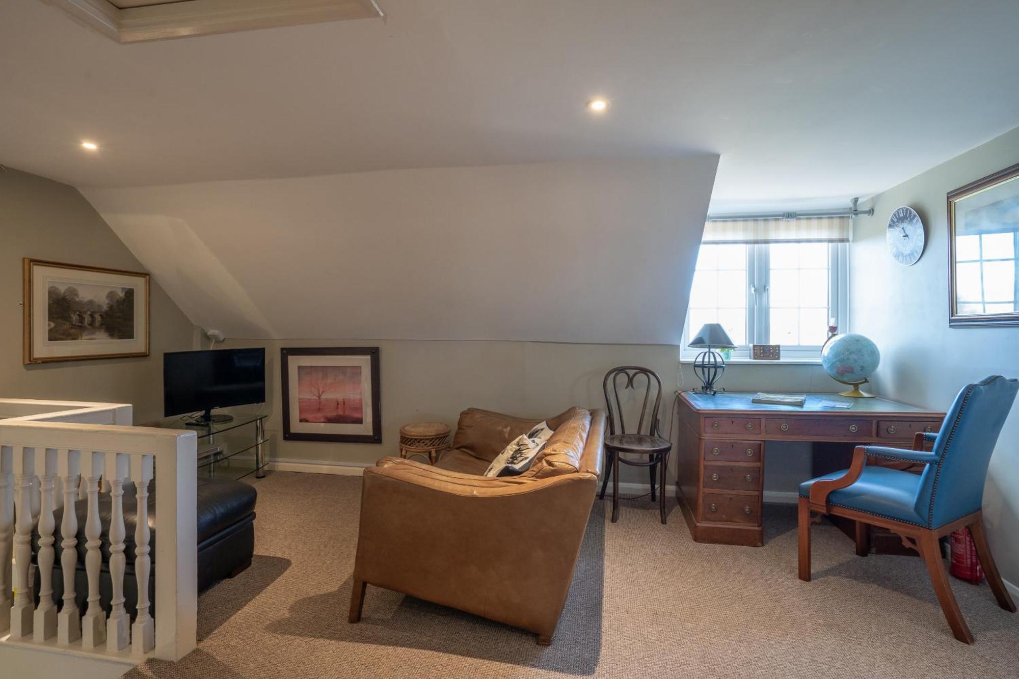 The Bedingfeld Arms Hotel Oxborough Room photo